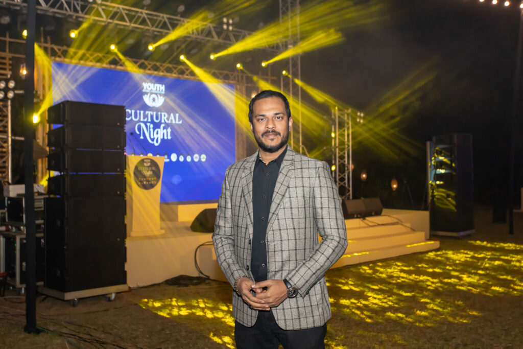 আসুন আলাপ করিয়ে দেই Cultural Night Art Culture Gurukul Youth Global Foundation 38 শিল্প-সংস্কৃতির ১৪ টি প্লাটফর্মের পৃষ্ঠপোষকতা করবে ইয়ুথ গ্লোবাল !