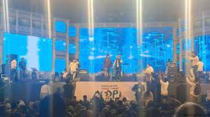 কলকাতাবাসীর কাছে ক্ষমা চাইলেন অরিজিৎ । সারা সপ্তাহের খবর 5 কলকাতাবাসীর কাছে ক্ষমা চাইলেন অরিজিৎ