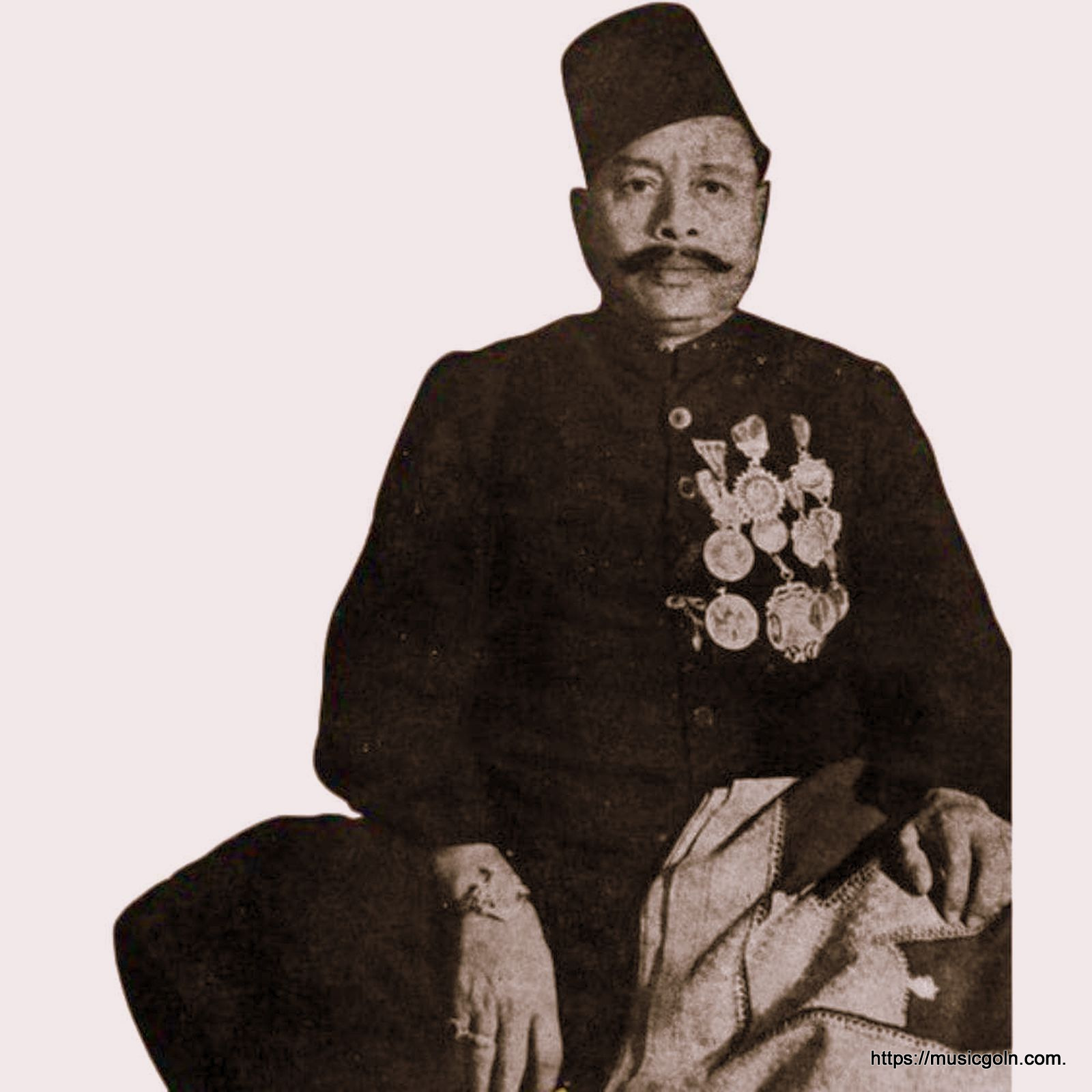 ওস্তাদ ফাইয়াজ খান, আগ্রা ঘরানা