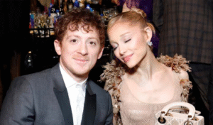 Ariana Grande and Ethan Slater Opt Low Key আরিয়ানা গ্র্যান্ডে ও ইথান স্লেটারের গোপন সম্পর্ক: একান্ত মুহূর্তের সন্ধানে