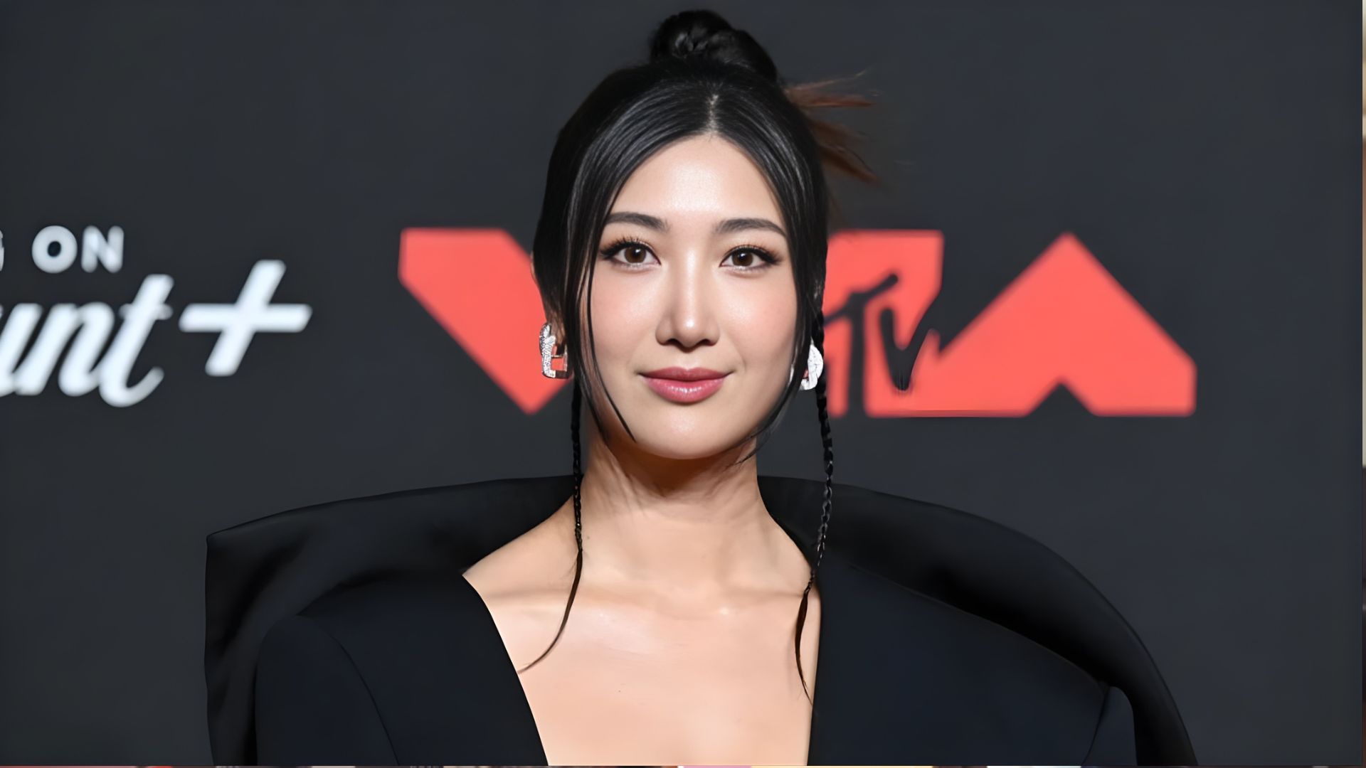 EJs Journey to the Grammys গ্র্যামিতে ইজে’র যাত্রা