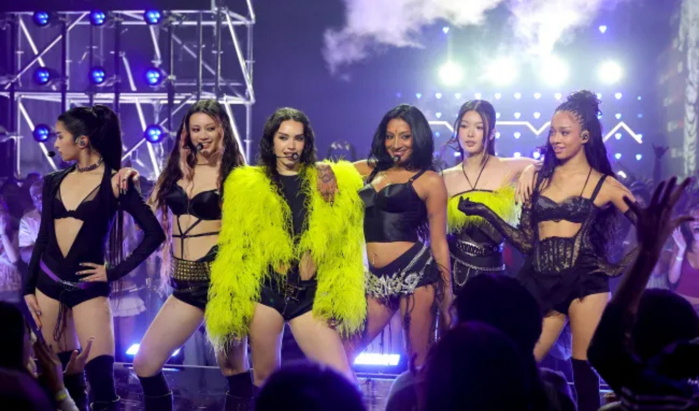 Huntrix এর তিন গায়িকা গ্র্যামি মনোনয়নে আমি যেন অসচেতন হয়ে গিয়েছিলাম Huntrix-এর তিন গায়িকা গ্র্যামি মনোনয়নে: “আমি যেন অসচেতন হয়ে গিয়েছিলাম”