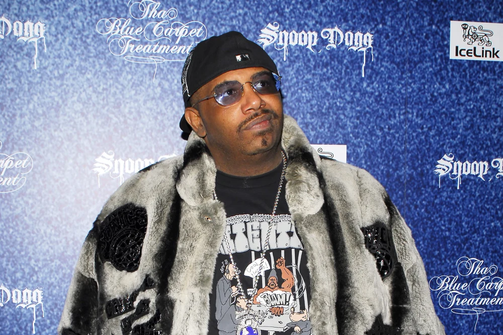 Rapper RBX Sues Spotify Over Alleged Fraudulent Drake Streams রেপার RBX স্পটিফাইকে মামলা করেছেন, ড্রেকের স্ট্রিম ফ্রডের অভিযোগ