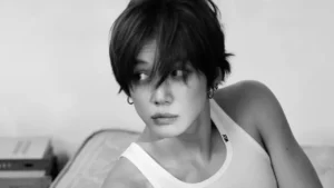 TXTs Yeonjun Embraces Creative Freedom on Solo Debut EP TXT-এর ইয়োনজুনের সলো EP: নিজের সুরের স্বাধীনতায় আস্থা