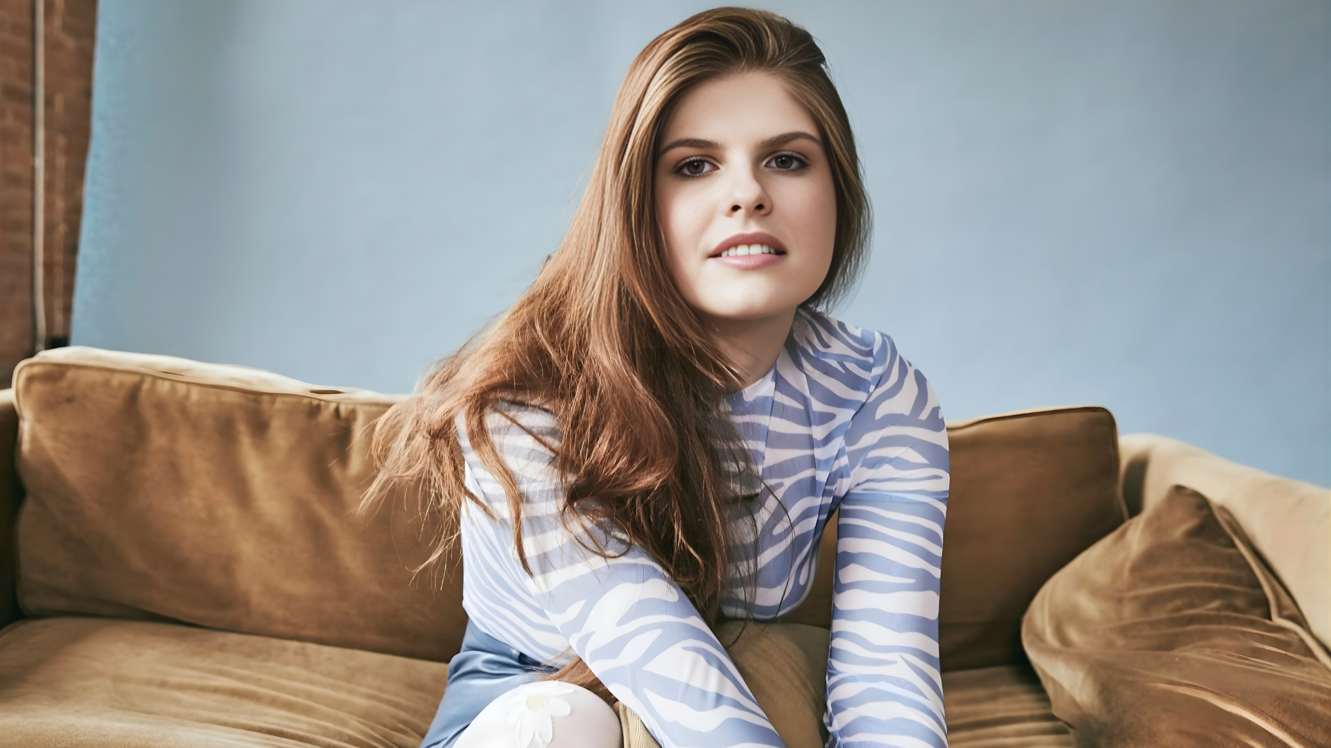 ক্যাটি টার্নার-এর নতুন গান শ্রিঙ্কিং ভায়োলেট প্রকাশ!