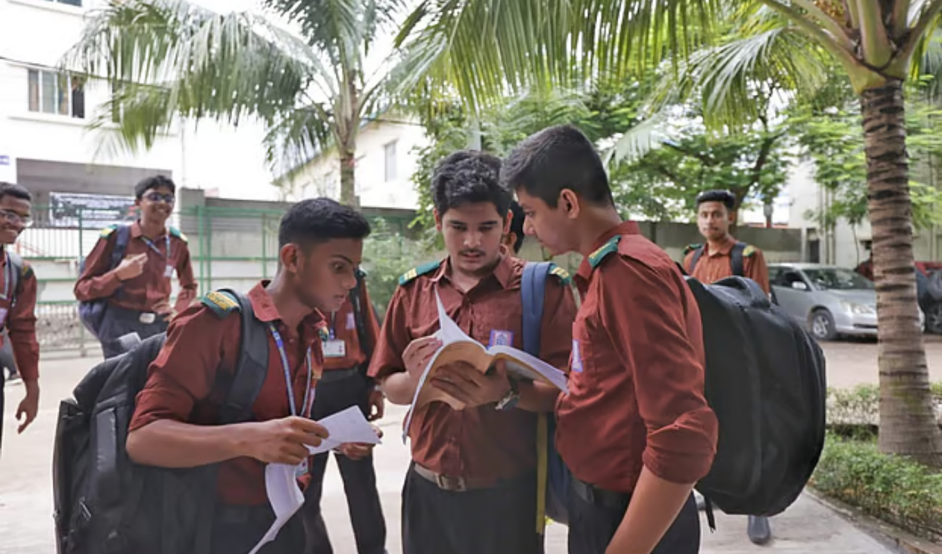 মাইলস্টোন ট্র্যাজেডির ১০০ দিন সঙ্গীত ও শিল্পকলা চর্চার গুরুত্ব মাইলস্টোন ট্র্যাজেডির ১০০ দিন: সঙ্গীত ও শিল্পকলা চর্চার গুরুত্ব