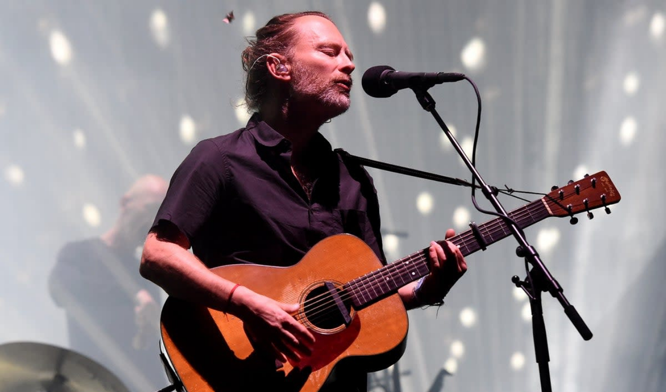 রেডিওহেডের সঙ্গীত, বিচ্ছিন্নতার অনুভূতি নিয়ে গান, যা সেই অনুভূতিটিকেই কম বিচ্ছিন্ন করে তোলে 1 রেডিওহেডের সঙ্গীত বিচ্ছিন্নতার অনুভূতি নিয়ে গান যা সেই অনুভূতিটিকেই কম বিচ্ছিন্ন করে তোলে রেডিওহেডের সঙ্গীত, বিচ্ছিন্নতার অনুভূতি নিয়ে গান, যা সেই অনুভূতিটিকেই কম বিচ্ছিন্ন করে তোলে