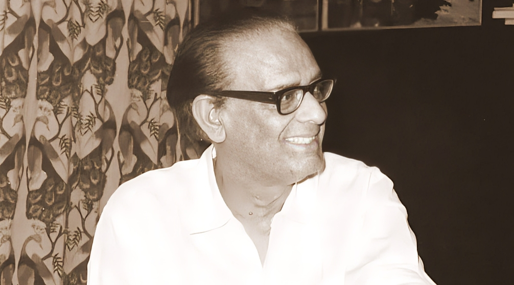 হেমন্ত মুখোপাধ্যায় । বাঙালি সঙ্গীত শিল্পী, সঙ্গীত পরিচালক এবং প্রযোজক 7 হেমন্ত মুখোপাধ্যায়