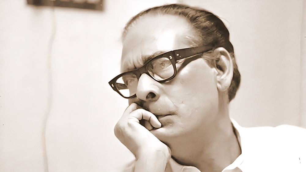 হেমন্ত মুখোপাধ্যায় । বাঙালি সঙ্গীত শিল্পী, সঙ্গীত পরিচালক এবং প্রযোজক 2 হেমন্ত মুখোপাধ্যায়