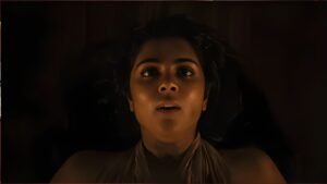 ‘Lokah Chapter One Chandra Breaks Records Earning ₹300 Crore on ₹30 Crore Budget ৩০ কোটি রুপি বাজেটে ৩০০ কোটি আয়, কী আছে চমকে দেওয়া এই ছবিতে