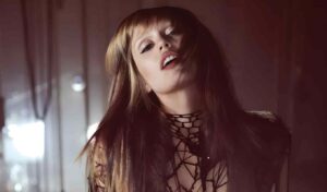 মাইলি সাইরাসের সিনেমা সঙ্গীত বিস্তার মাইলি সাইরাসের সিনেমা সঙ্গীত বিস্তার