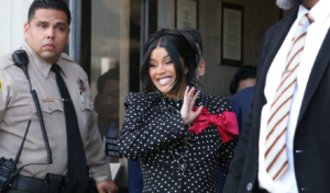 র‍্যাপার কার্ডি বি–কে জড়ানো মামলায় নতুন বিচার আবেদন খারিজ করলেন বিচারক