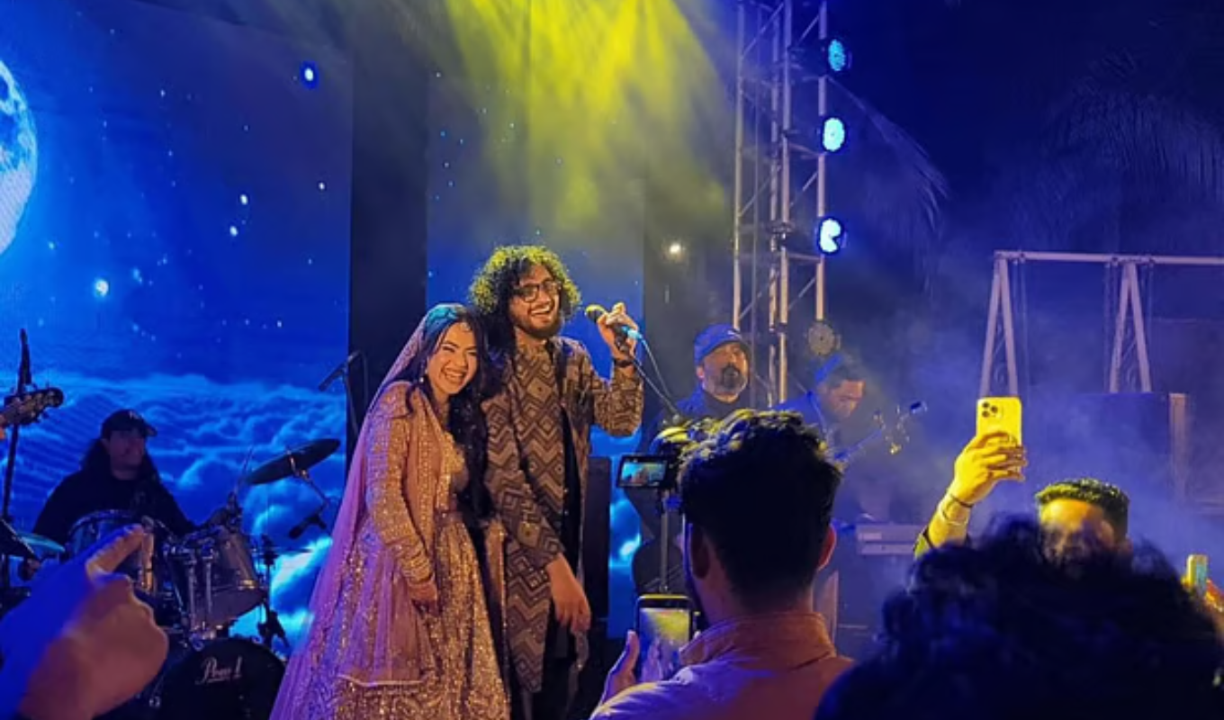 Copy of Untitled 5 শেখ ইশতিয়াক-মারিনার বিবাহে নতুন যাত্রা