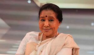 অসুস্থ হয়ে হাসপাতালে ভর্তি হয়েছেন আশা ভোসলে অসুস্থ হয়ে হাসপাতালে ভর্তি হয়েছেন আশা ভোসলে