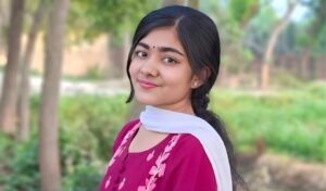 কনিকার কণ্ঠে অনলাইনে আলোড়ন কনিকার কণ্ঠে অনলাইনে আলোড়ন