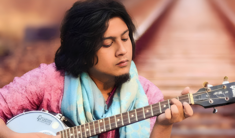 বাংলা লোকসঙ্গীতে আধুনিকতার ছোঁয়া দিচ্ছেন তরুণ কণ্ঠস্বর হৃদয় জেজে